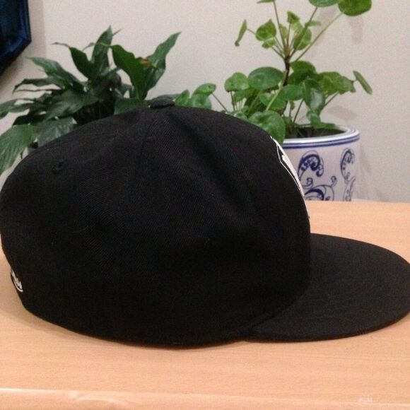 Men's Mitchell & Ness OFFICIAL Brooklyn Nets NBA Flat Brim Hat Size 7 1/2 7.5 - Picture 5 of 9